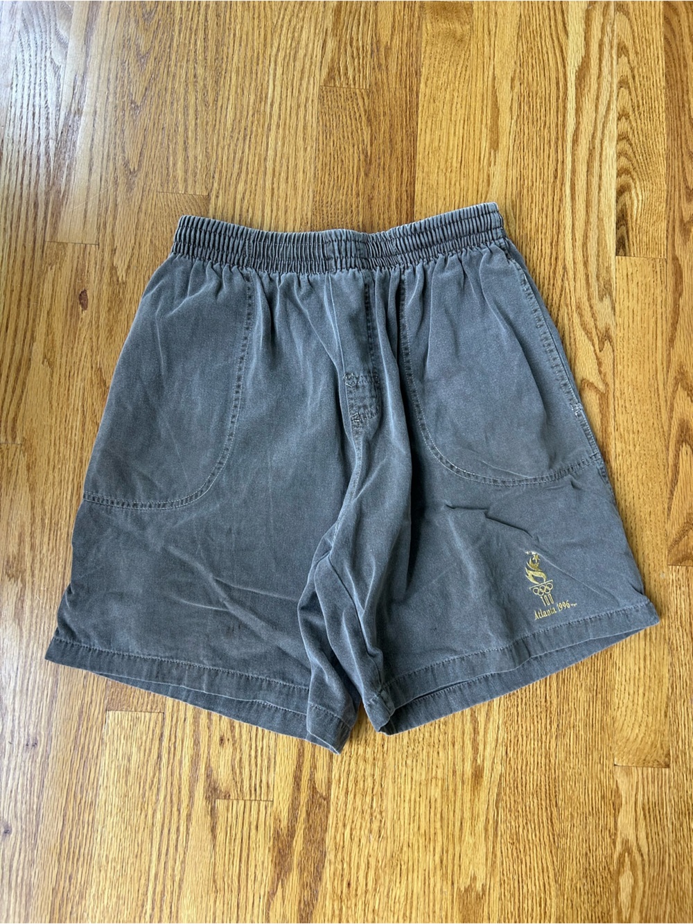 Vintage Men's Athletic Elastic-Waist Shorts with olympic Logo Atlanta 1996